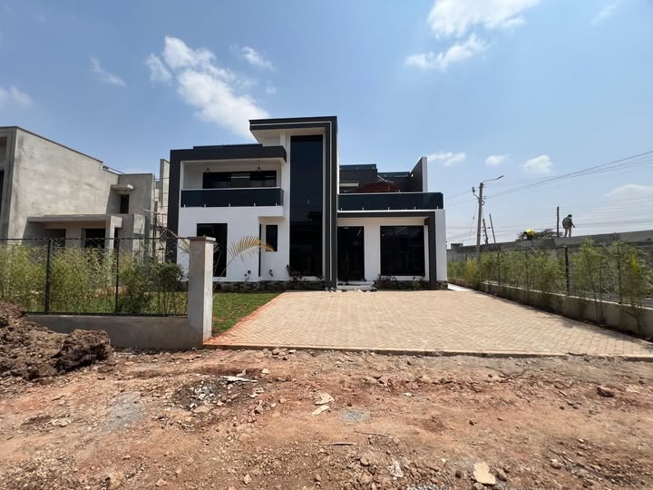 Modern 5-Bedroom All En-Suite Maisonette for Sale in Mugutha, Ruiru
