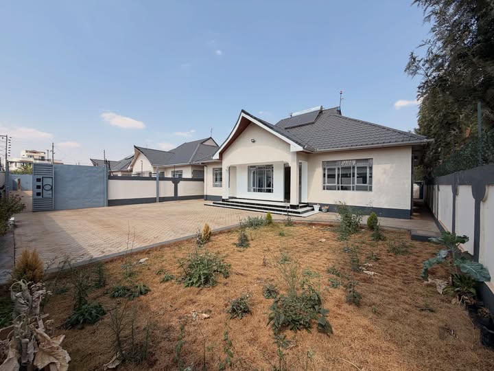 Elegant 3-Bedroom All-En-Suite Bungalow with Detached DSQ for Sale in Ruiru Mugutha